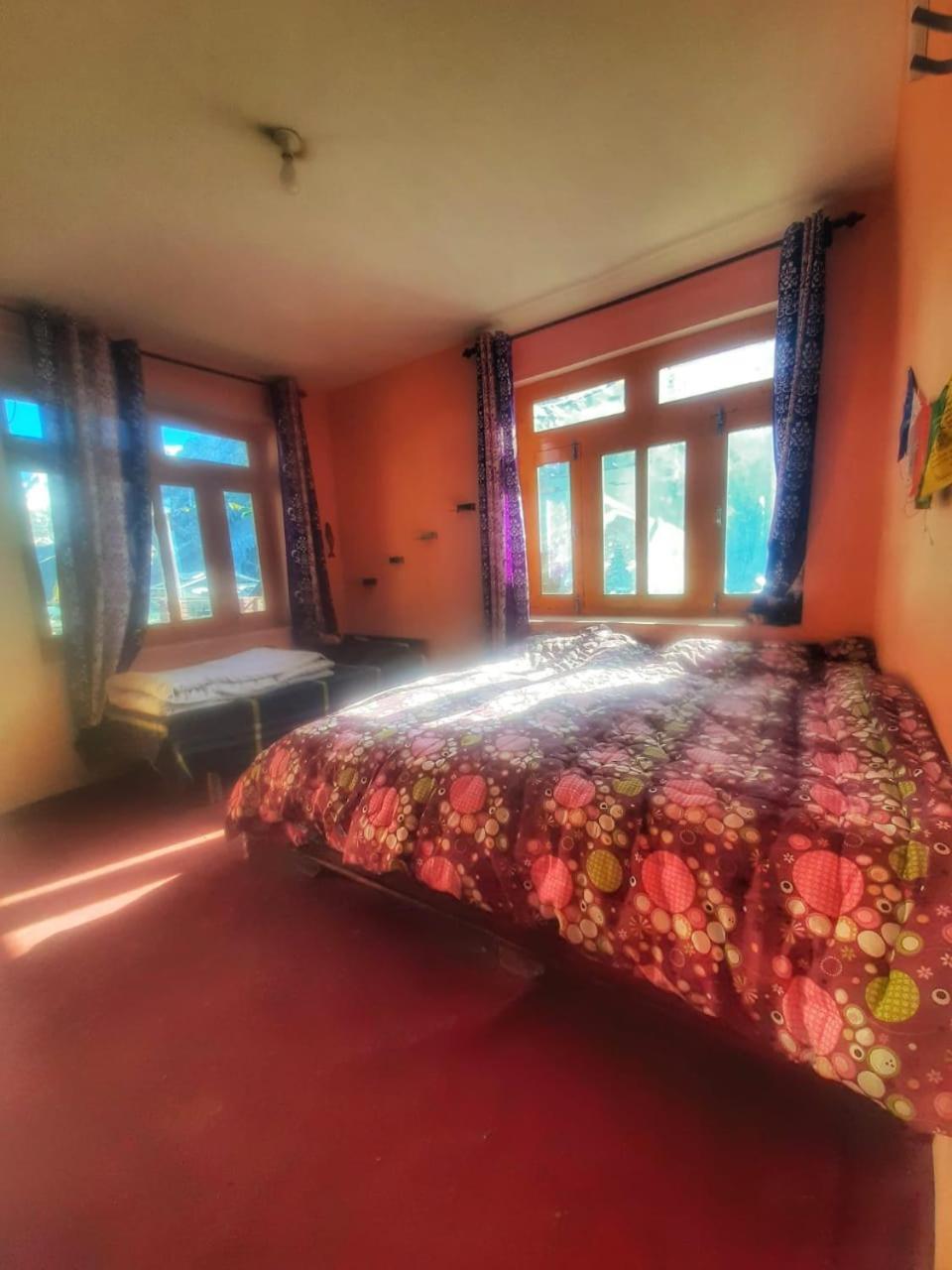 LAP Stays - Wanderer's Nest Chitkul Exterior foto